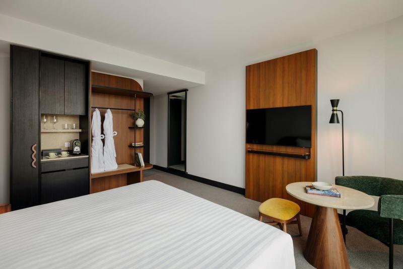 Crowne Plaza Adelaide Mawson Lakes By Ihg Extérieur photo